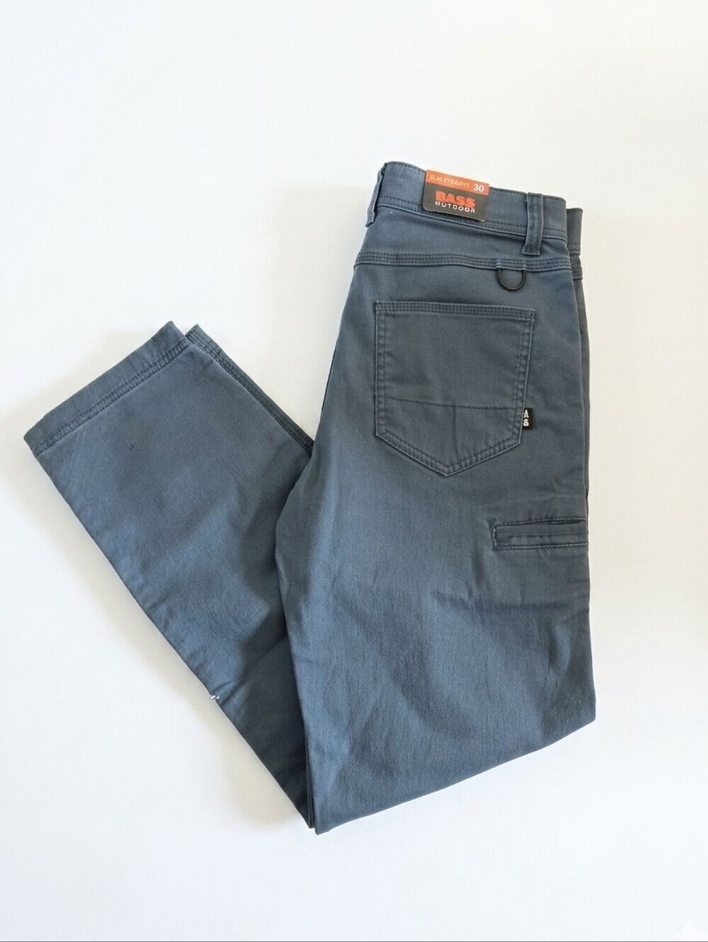Bass Outdoor Men’s Everyday Pants NWT Size 30 Orion Blue Slim Straight